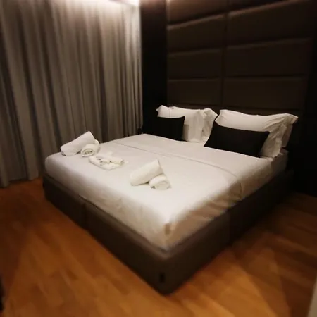 Boutique Adelar Отель *