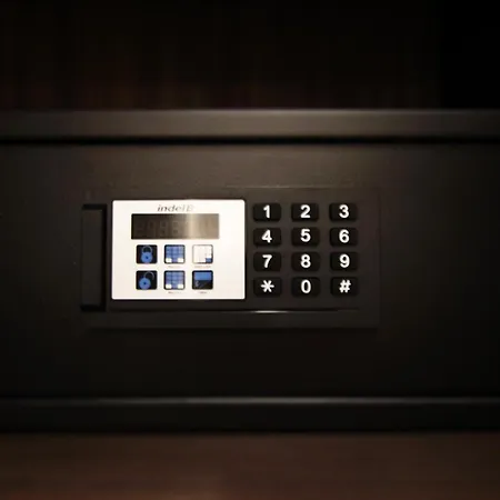 Отель Boutique Adelar